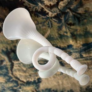 Horn Trumpet In Blown And Twisted Opaline Glass 19th Century Opaline Musical Instrument 19th