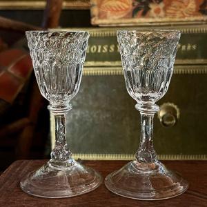 Pair Of Blown Glasses From Liège With Honeycomb Embossed Cups, 18th Century-18th Century