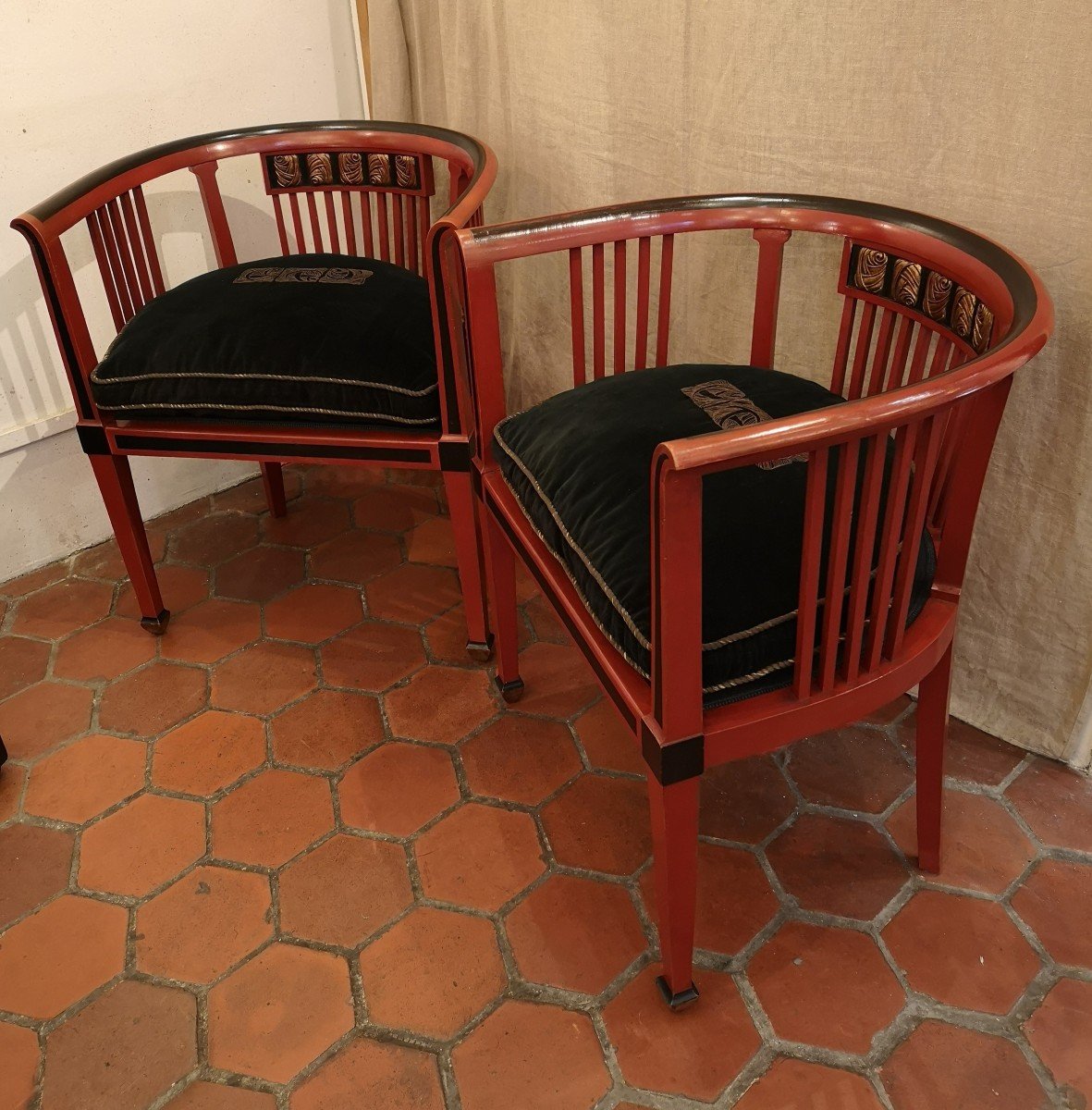 Paire De Fauteuils Art Déco 1920 En Bois Laqué Rouge Et Noir-photo-2