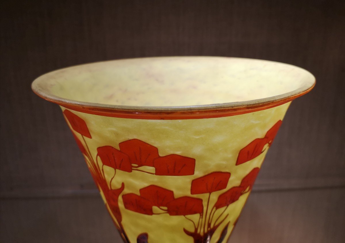 Schneider, Le Verre Français, Vase With “amourettes” Decor -photo-4