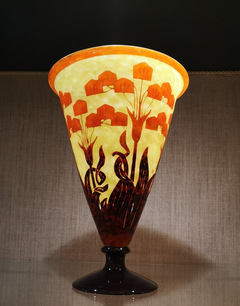 Schneider, Le Verre Français, Vase With “amourettes” Decor -photo-8