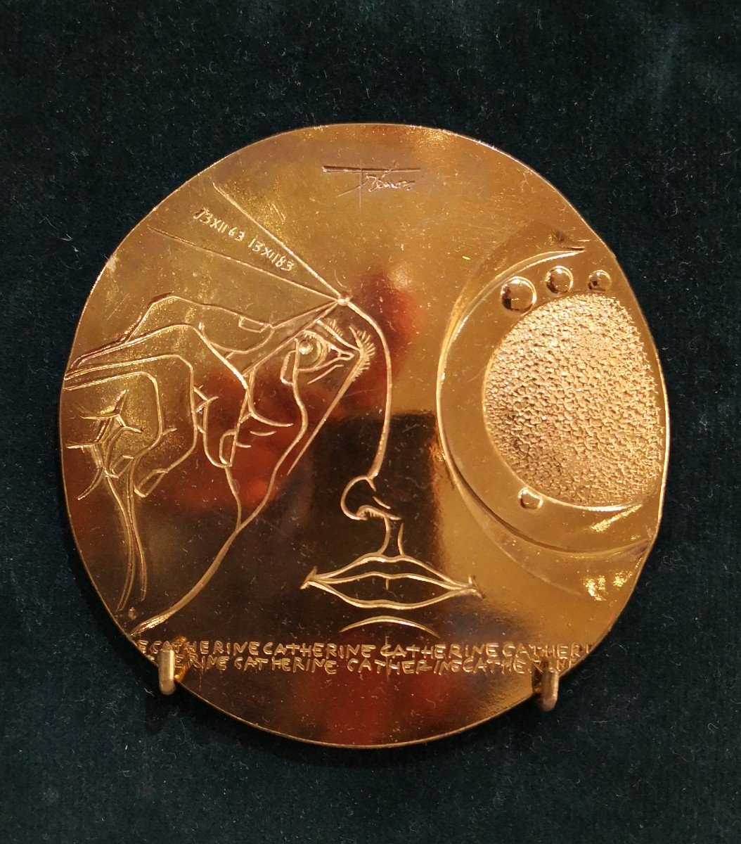 Pierre-yves Trémois (1921-2020) - Gilt Bronze Medal - Entitled "composition With The Eye"