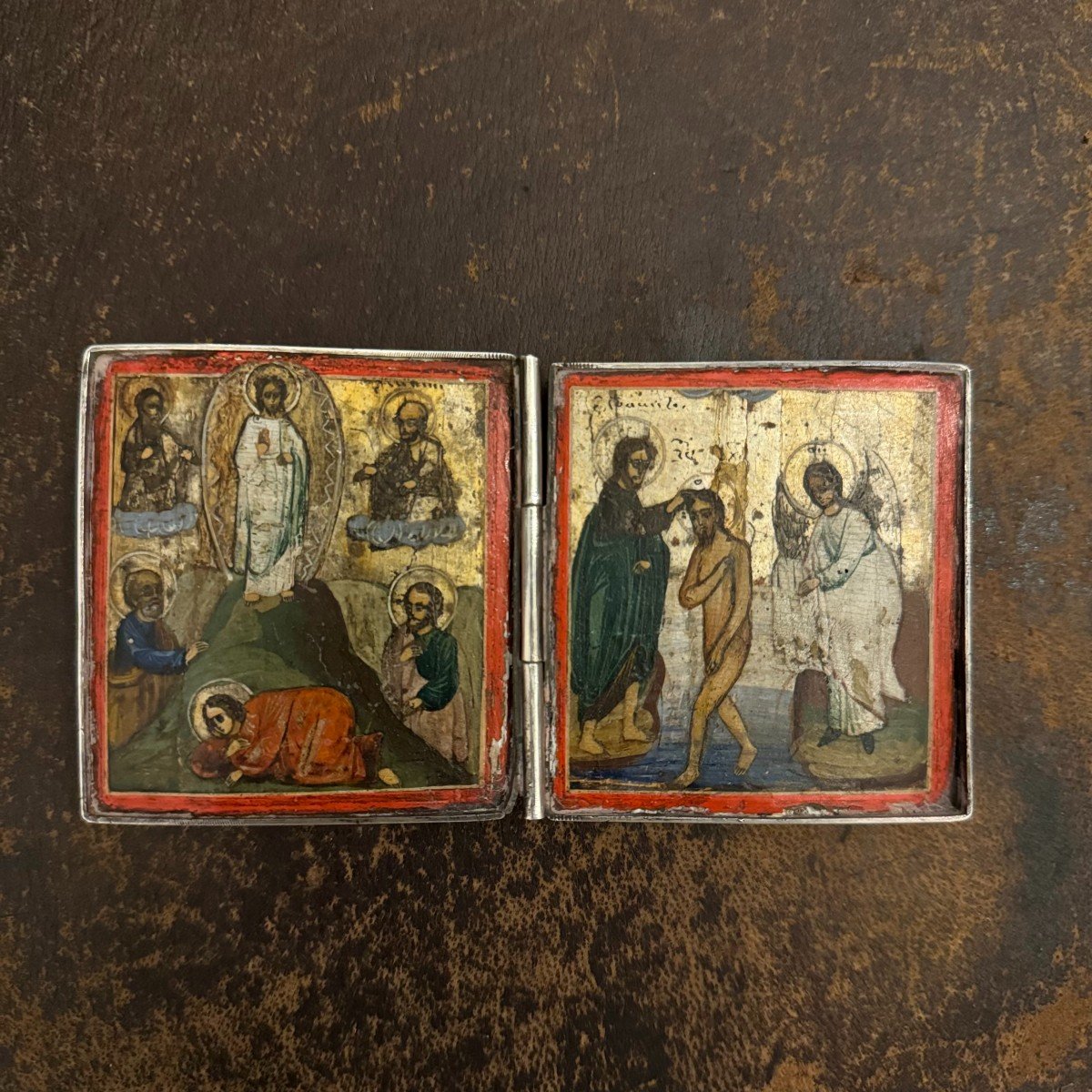 Très Joli Diptyque En Argent Tempera Sur Bois Figurant La Résurrection Et Le Baptême Du Christ