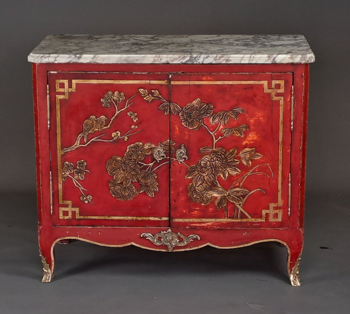 Transition Period Commode In Red And Gold Chinese Lacquer-photo-4