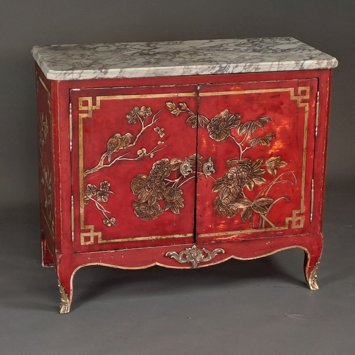 Transition Period Commode In Red And Gold Chinese Lacquer-photo-6