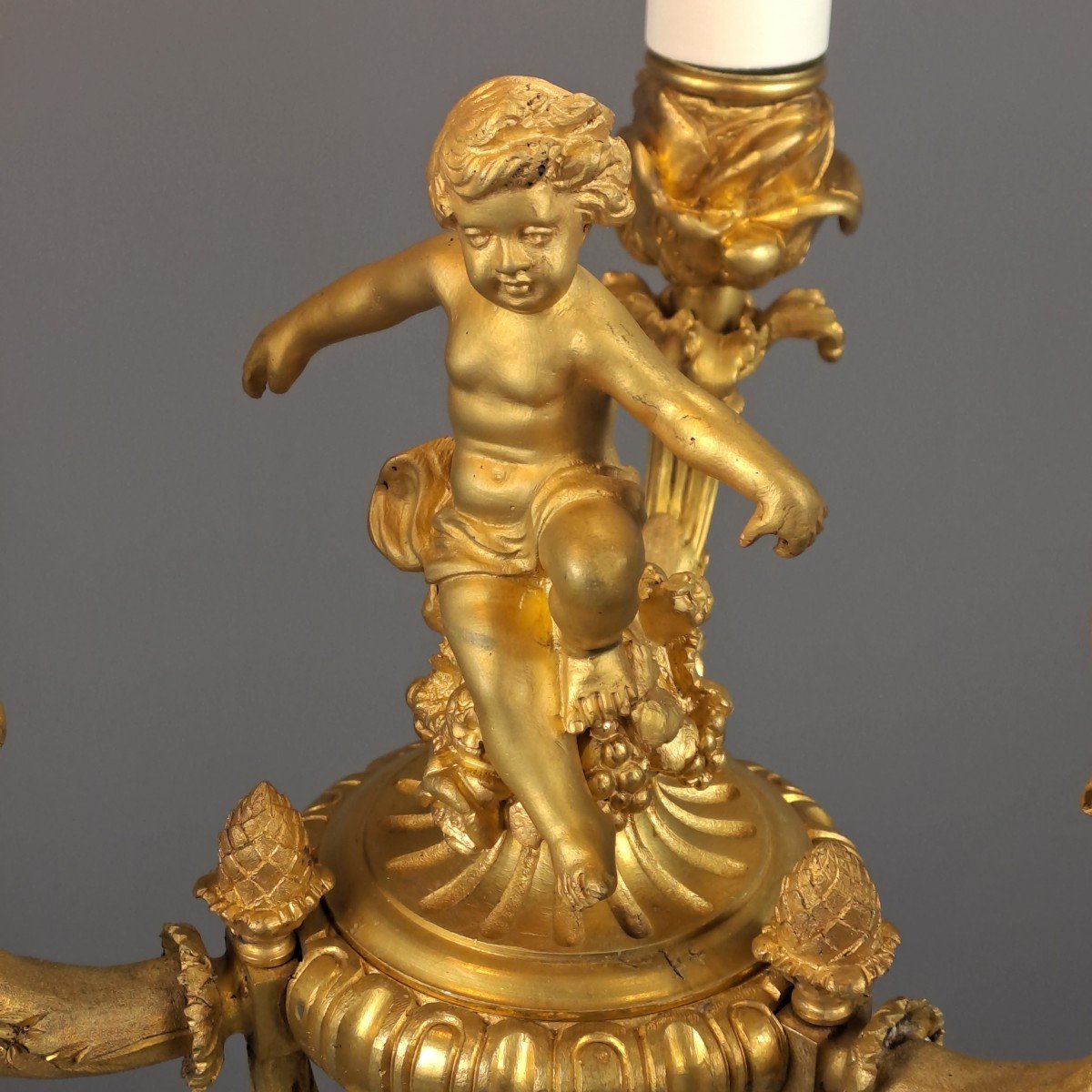 Louis XVI Style Putti Candlestick In Gilt Bronze And Mounted As A Lamp-photo-5