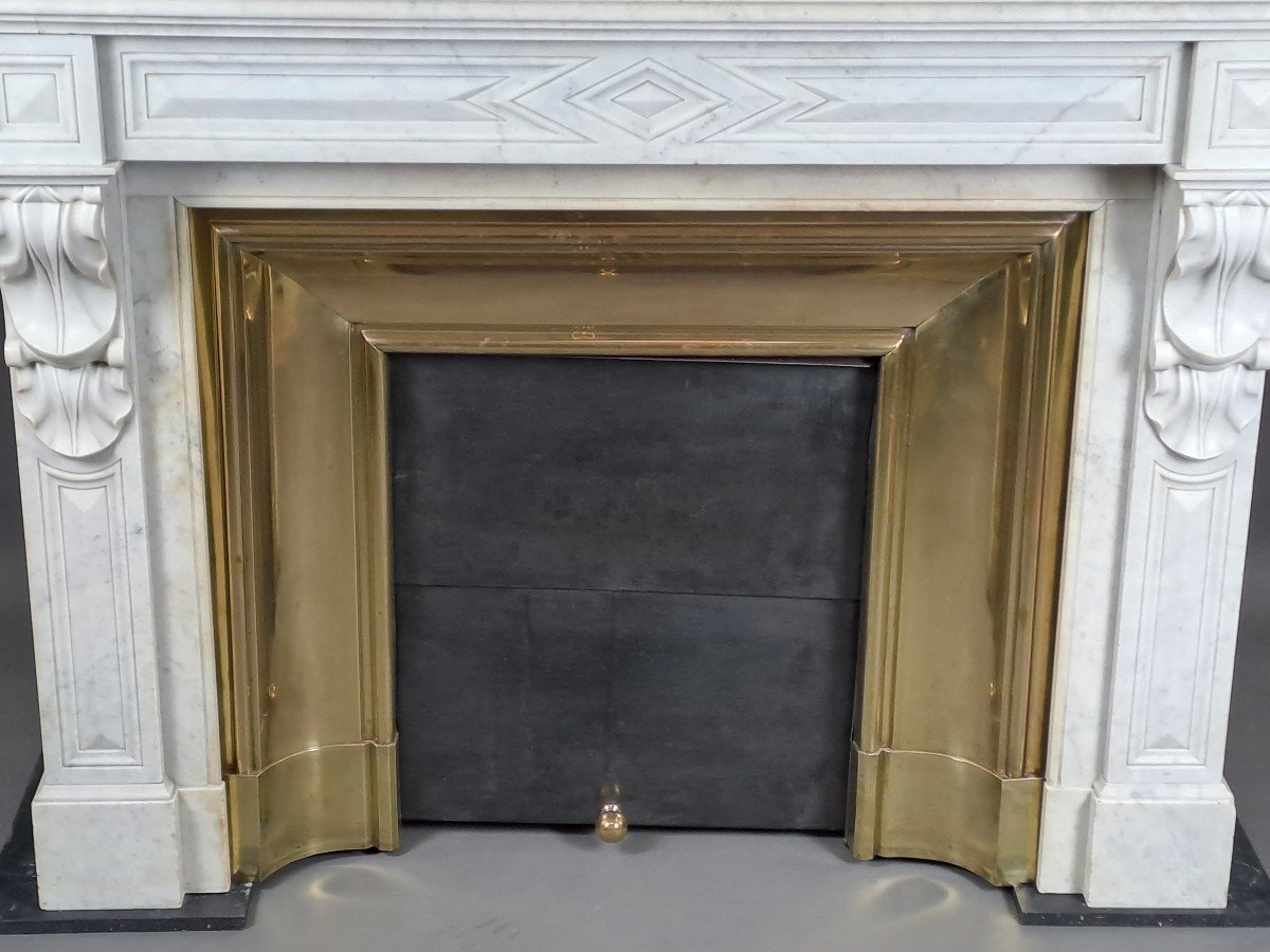 Napoleon III Fireplace With Modillions In White Carrara Marble-photo-2