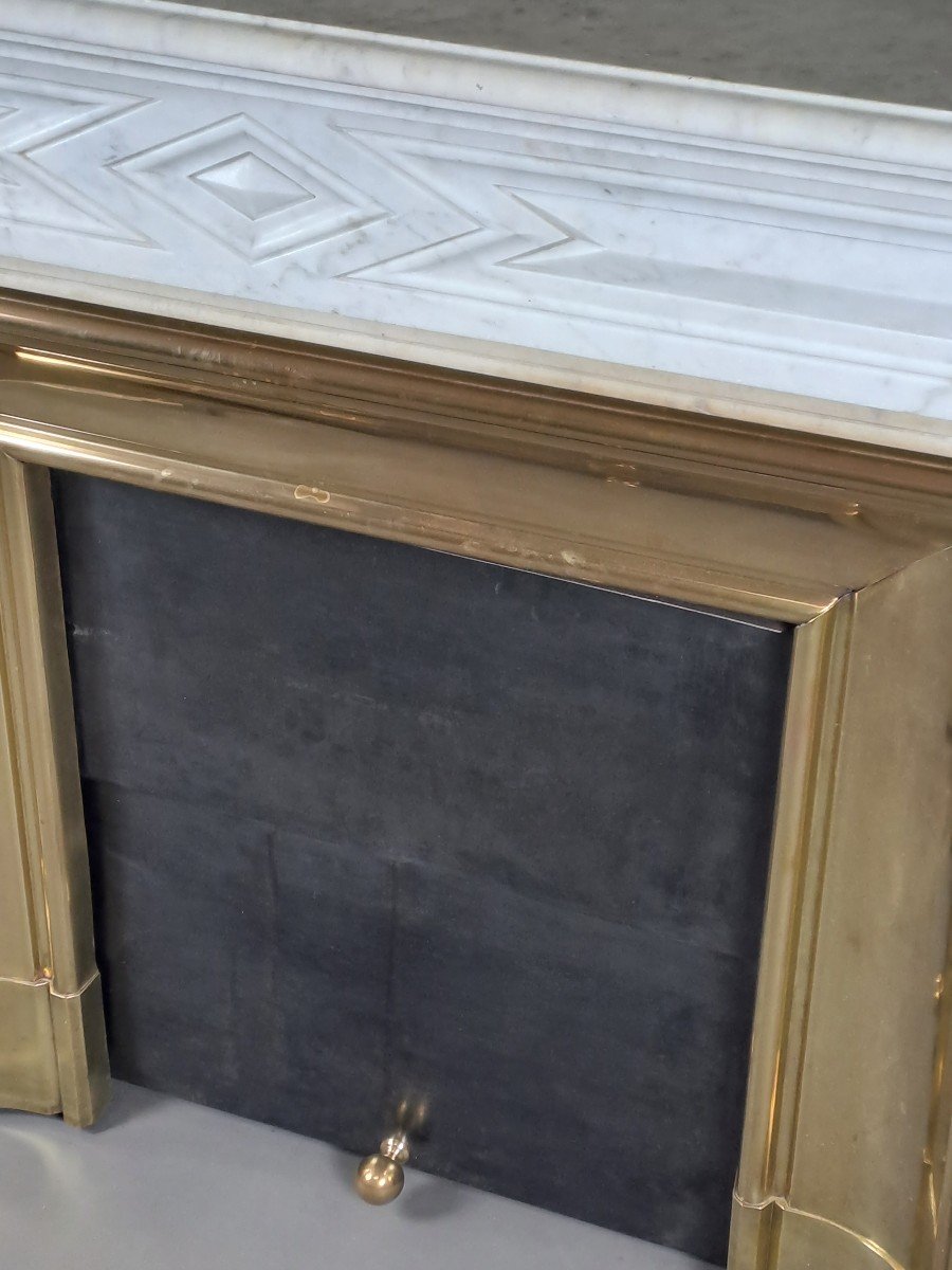 Napoleon III Fireplace With Modillions In White Carrara Marble-photo-4