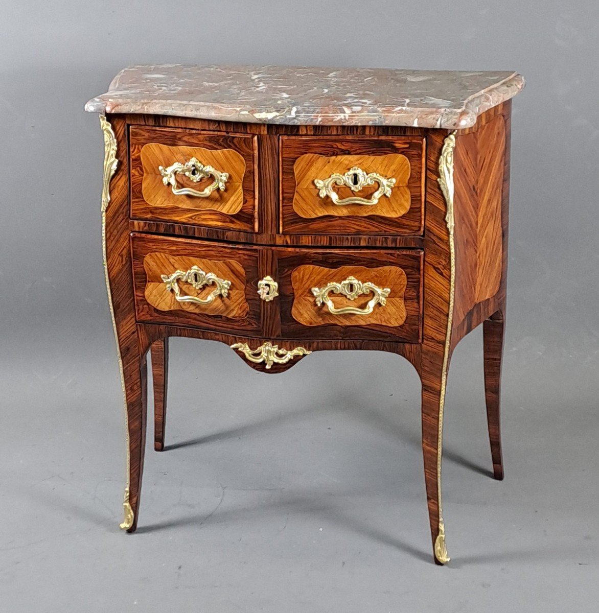 Louis XV Sauteuse Commode In Rosewood Marquetry-photo-2