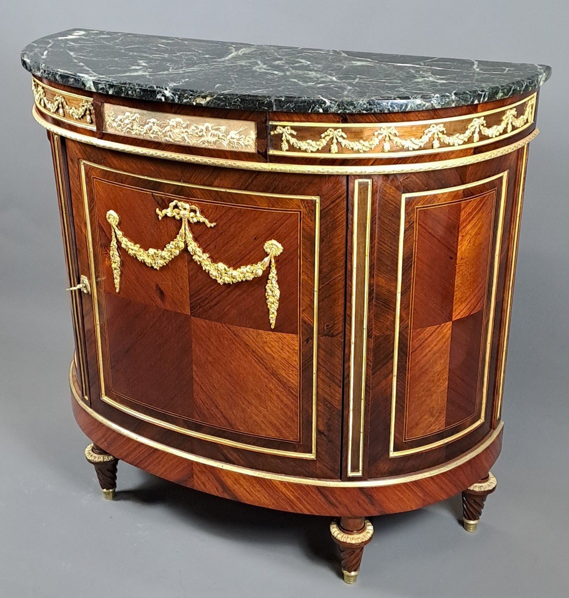 Buffet d'Appui En Demi Lune De Style Louis XVI En Marquèterie Et Bronze Doré-photo-8