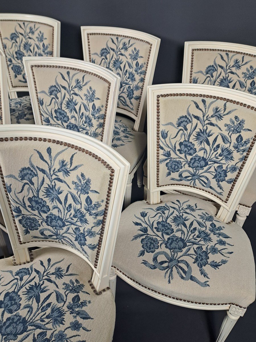 Suite De 8 Chaises De Style Louis XVI En Bois Laqué Et Tapisserie-photo-3