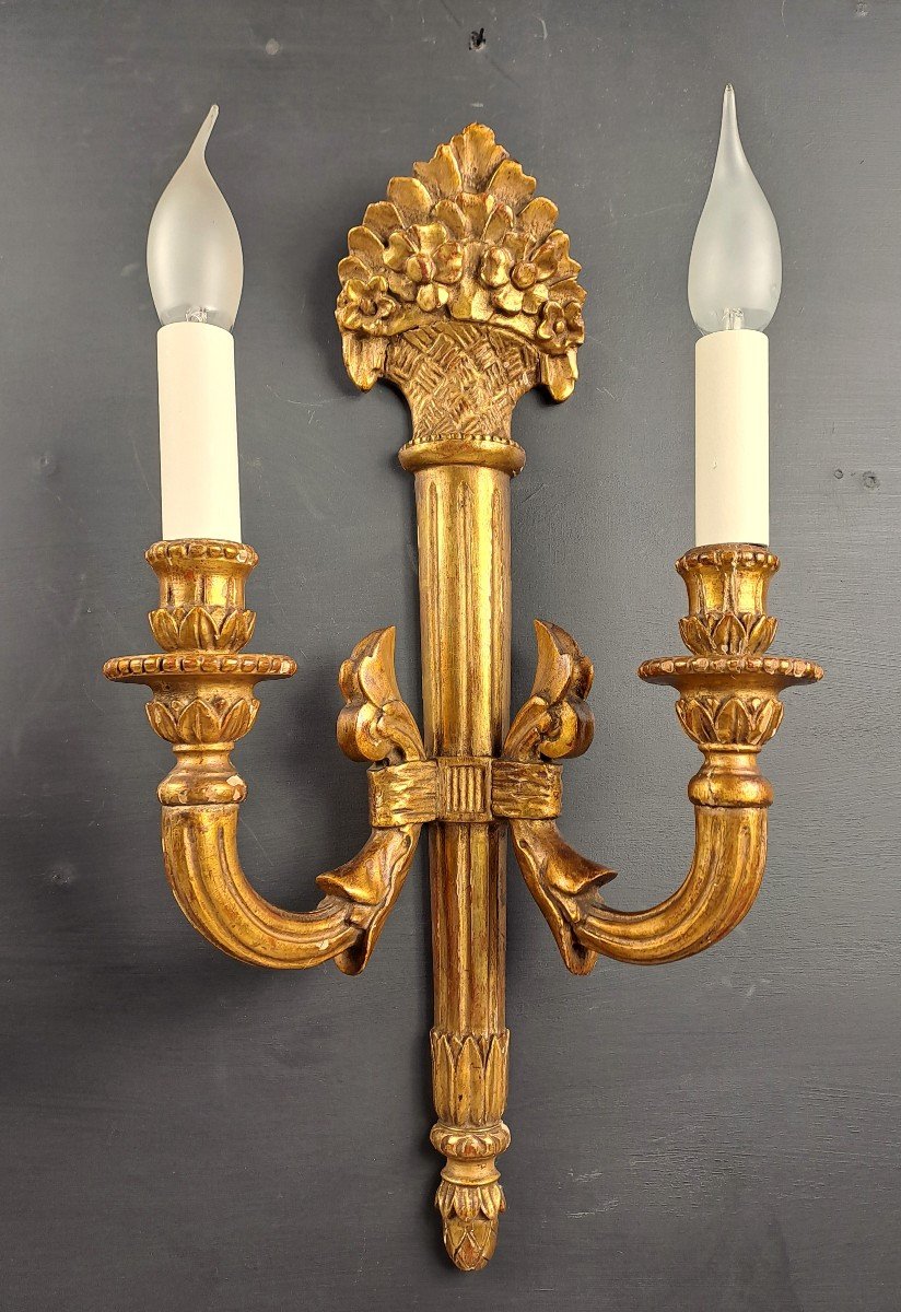 Pair Of Louis XVI Style Wall Lights In Gilded Wood-photo-4