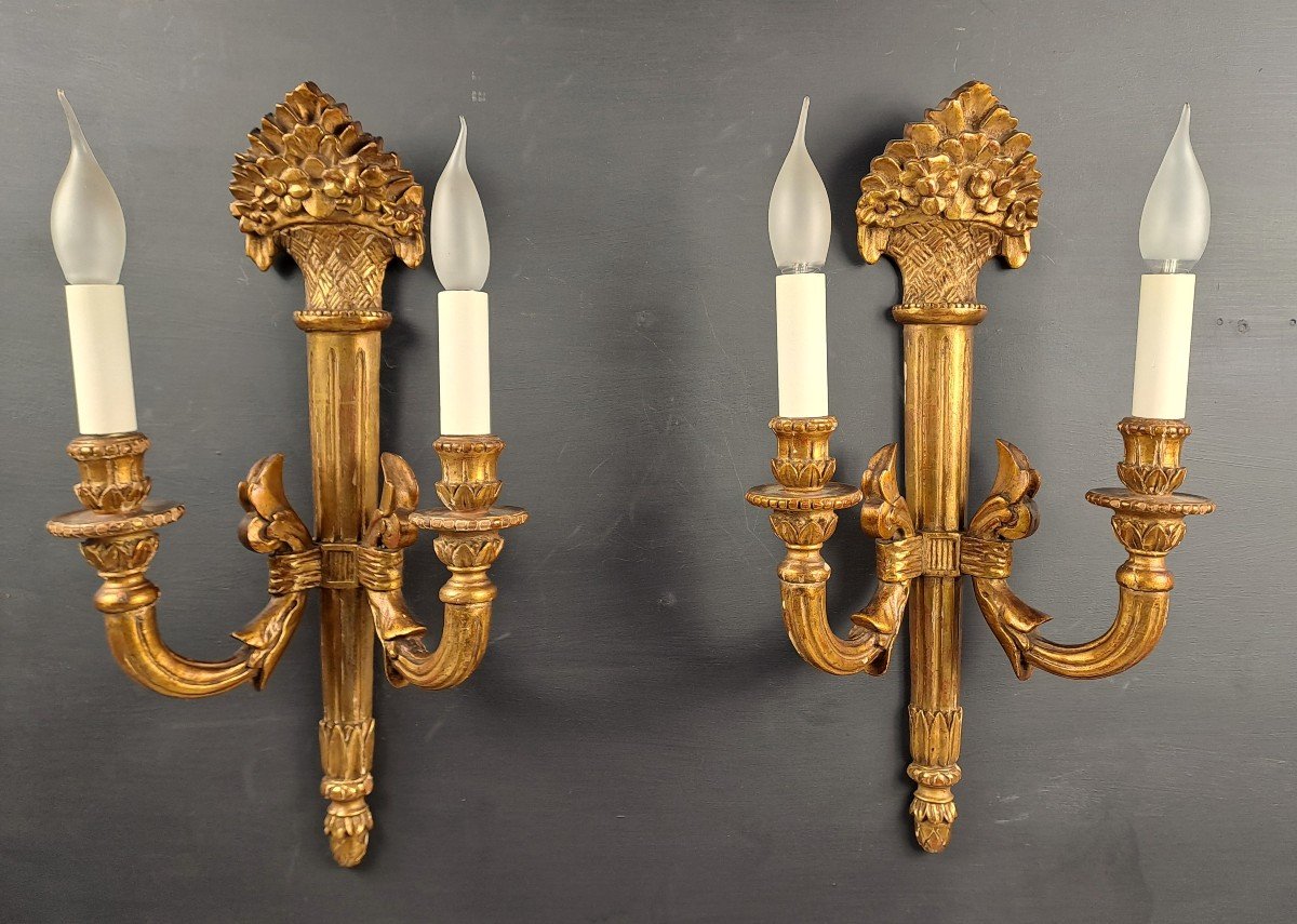 Pair Of Louis XVI Style Wall Lights In Gilded Wood-photo-6