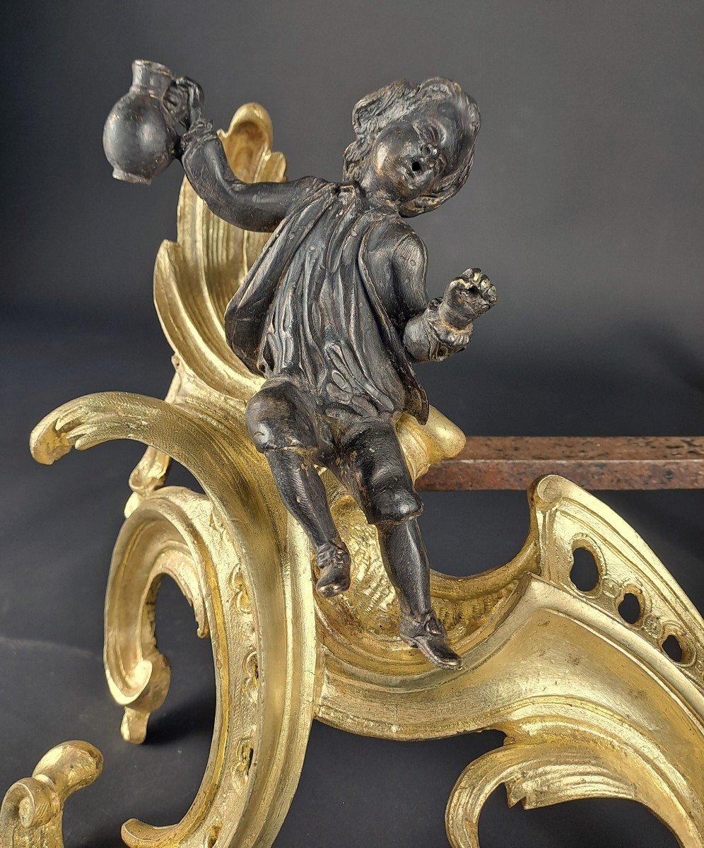 Paire De Chenets Louis XV En Bronze Doré Et à Patine Noire-photo-3