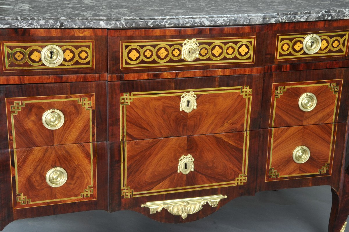 Large Commode Transition With Marquetry Of Quartefeuille-photo-1