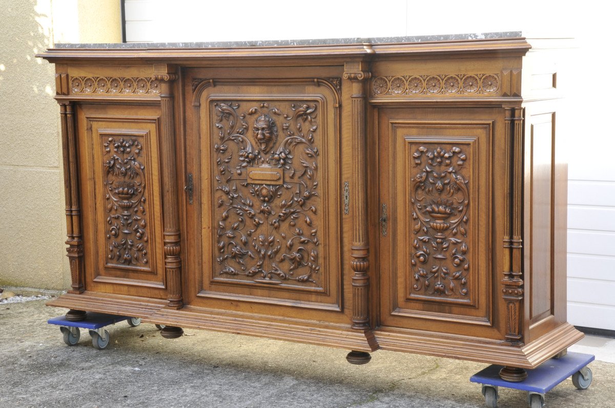 Important Buffet De Style Renaissance En Noyer Sculpté-photo-3