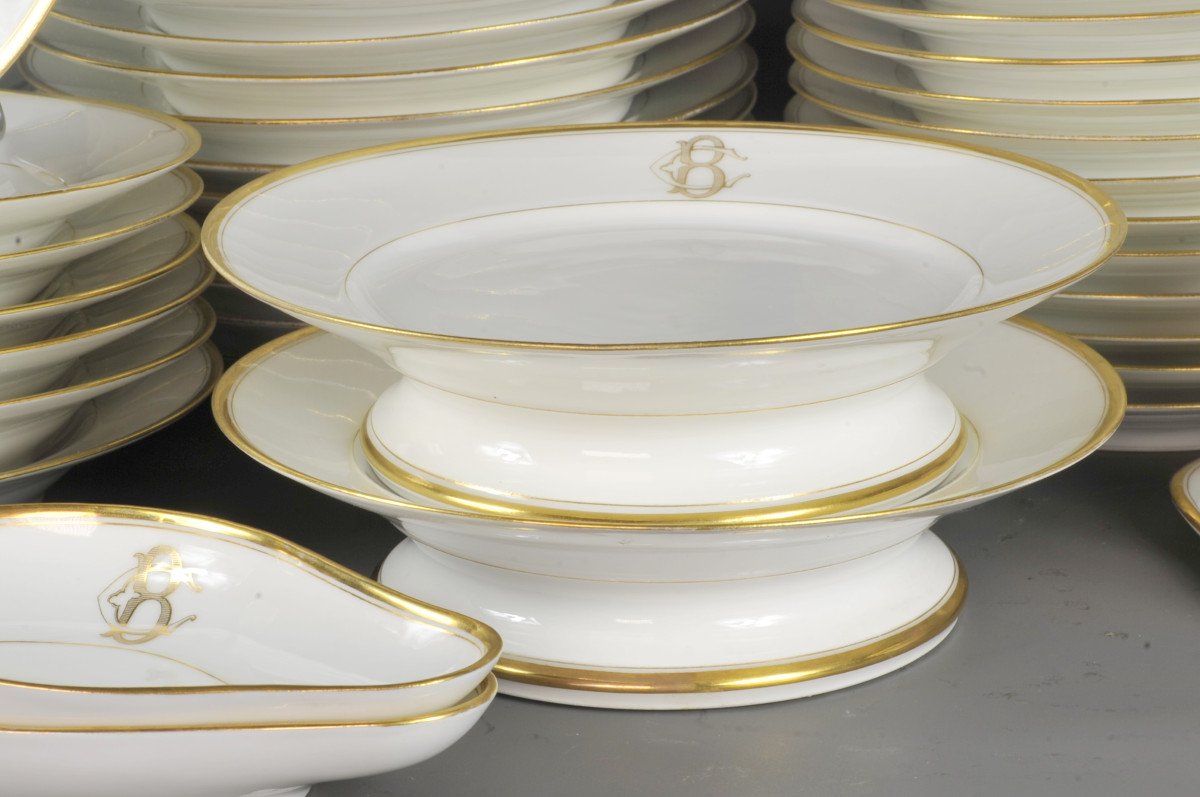 19th Century Paris Porcelain Table Service - Fine Gold Decor - 57 Pieces-photo-2