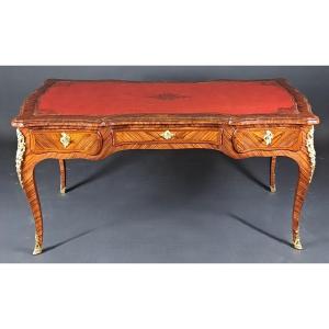 Bureau Plat Louis XV En Marquèterie De Palissandre Et Bronze Doré