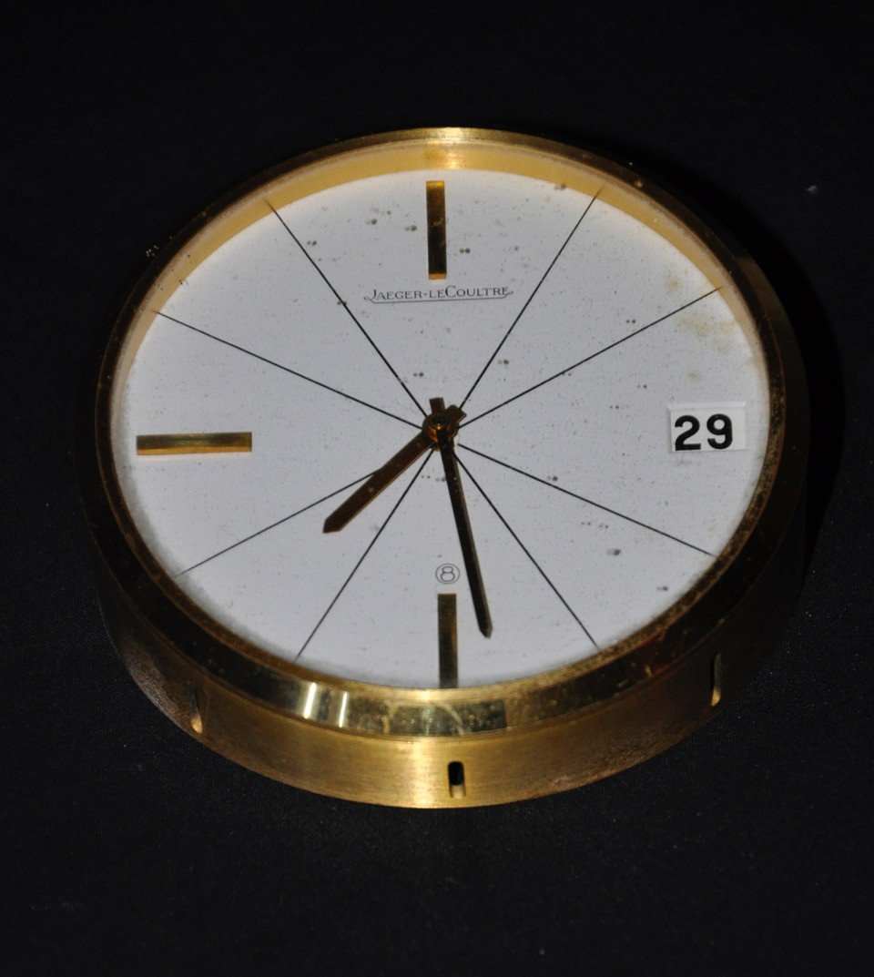 Horloge De Table Jaeger-lecoultre Dorée Avec Calendrier Circa 1960