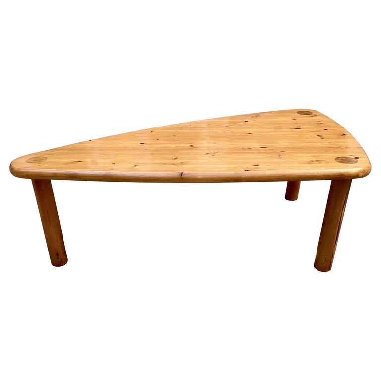 Table Scandinave Forme Libre Rainer Daumiller