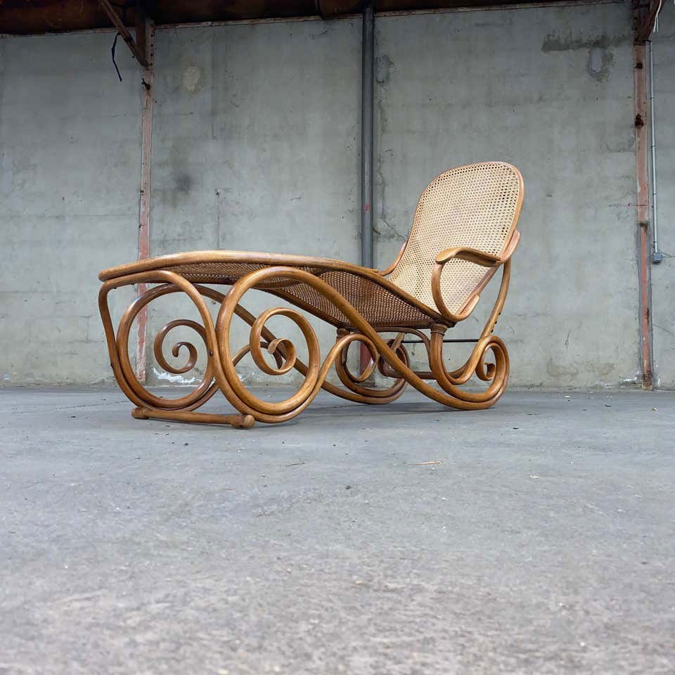 Chaise Longue Thonet En Bois Courbé  Autriche 1880-photo-2