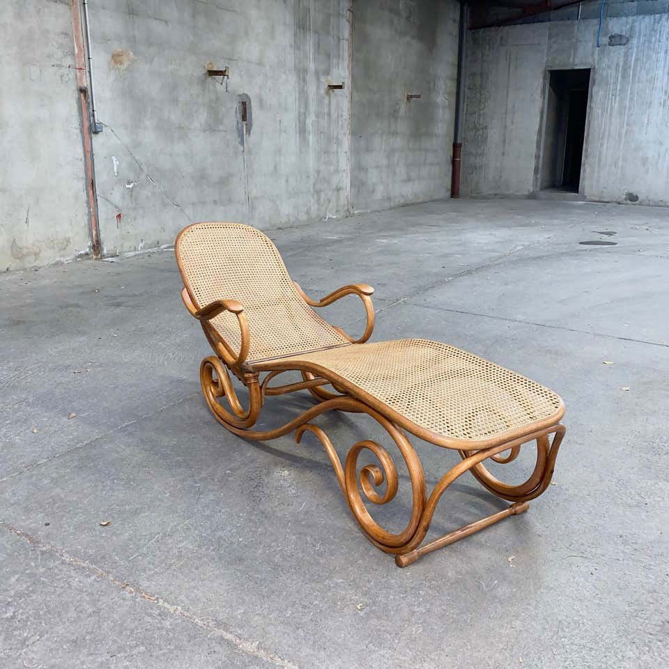 Chaise Longue Thonet En Bois Courbé  Autriche 1880-photo-3