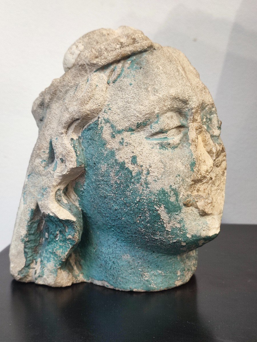 Blue Queen Head. 15th Century 