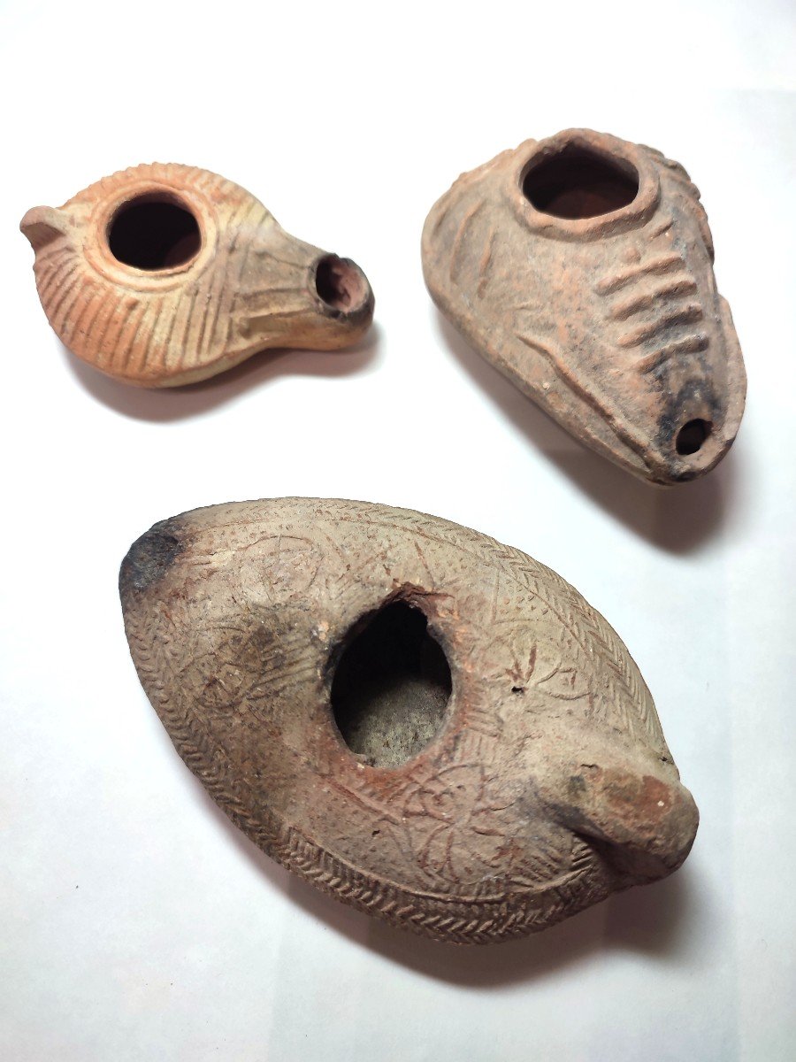 Three Byzantine Oil Lamps. Aleppo Region. 4th Century 