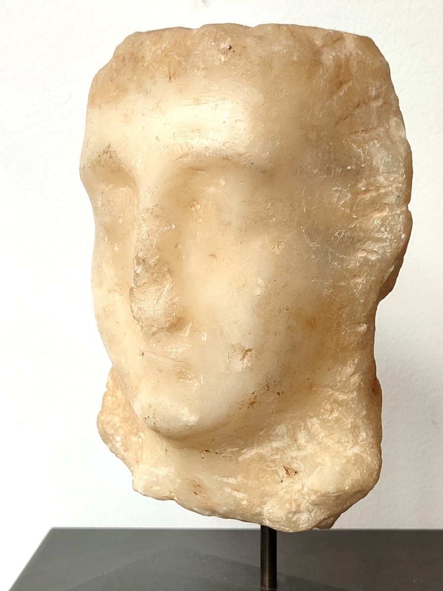    A South Arabian Alabaster Relief Head Of A Man  Qataban,  1st Century A.d.-photo-2