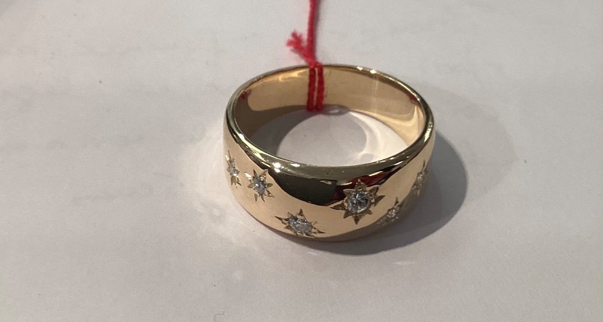 Ring In Yellow Gold And Small Diamonds-photo-1