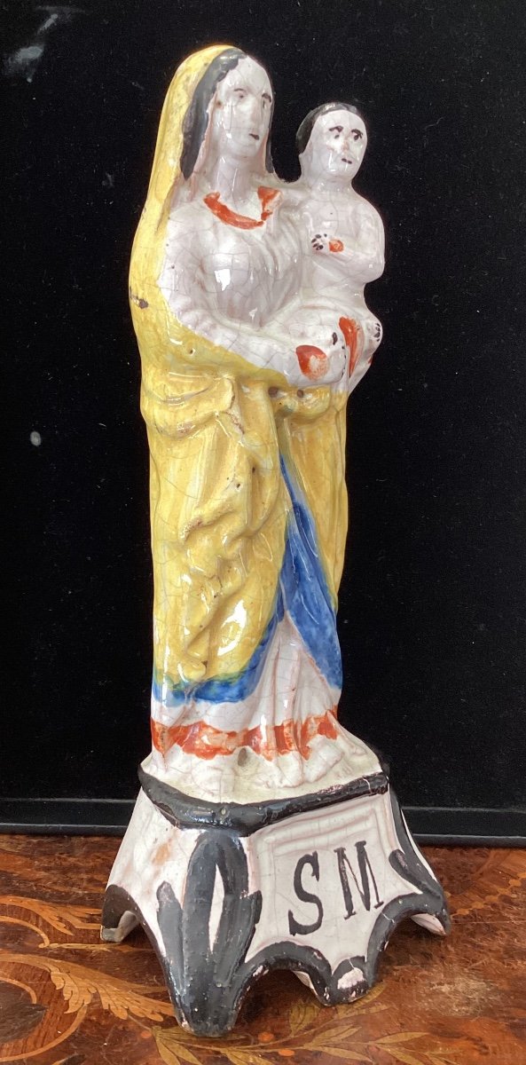 Vierge à l’Enfant en faïence époque XIXe-photo-1