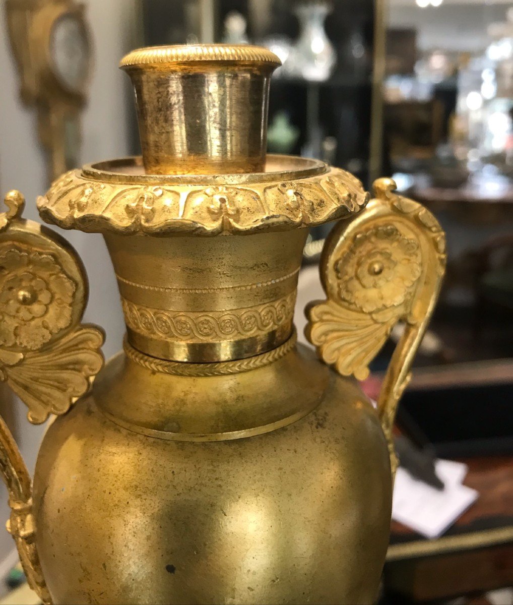 Pair Of Cassolettes Forming Candlesticks In Gilded Bronze - Restoration Period -photo-2