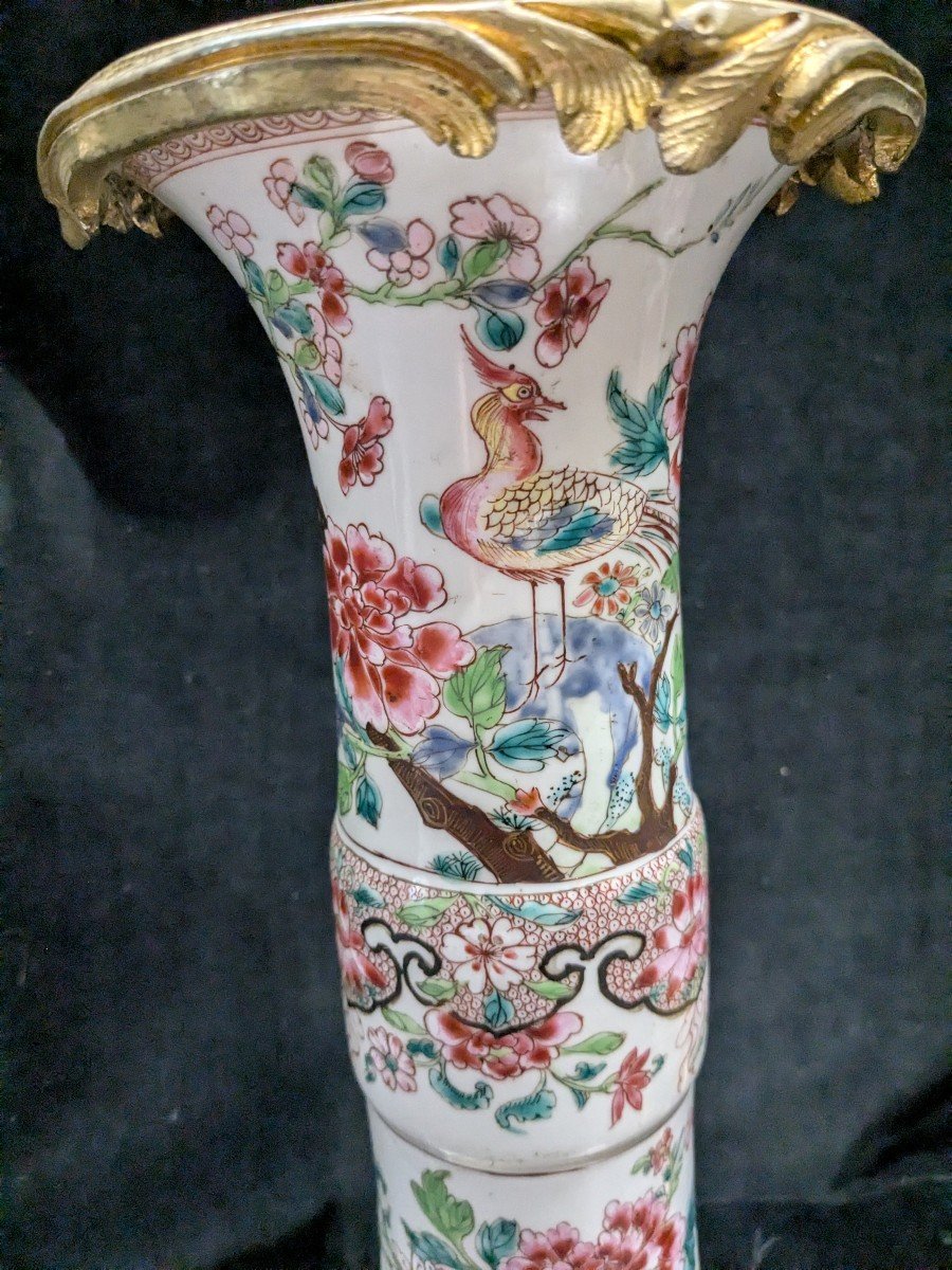 Pair Of Chinese Porcelain Scroll Vases, Famille Rose-photo-7