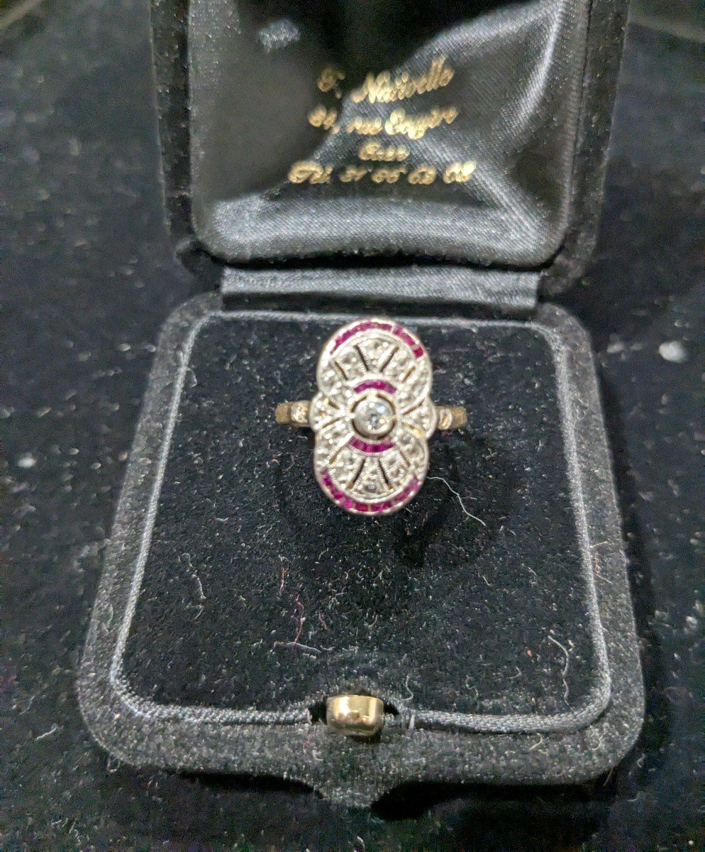 Ring In Yellow Gold, Platinum, Diamonds And Small Rubies-photo-2