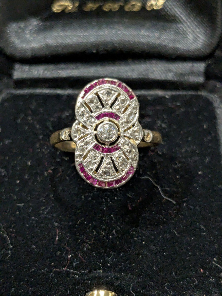 Bague en or jaune, platine, diamants et petits rubis-photo-4