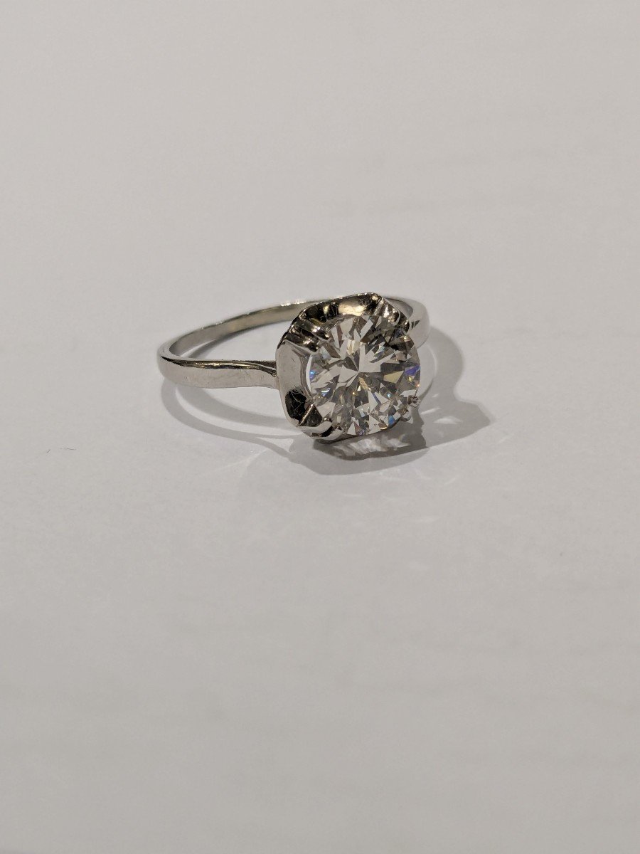 Bague solitaire en platine sertie d'un diamant taille brillant -photo-4