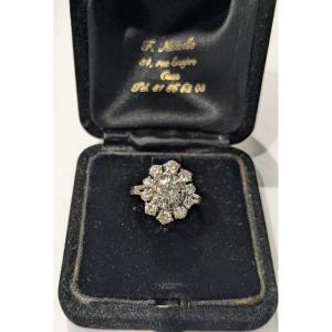 White Gold And Diamond Daisy Ring - 1960s