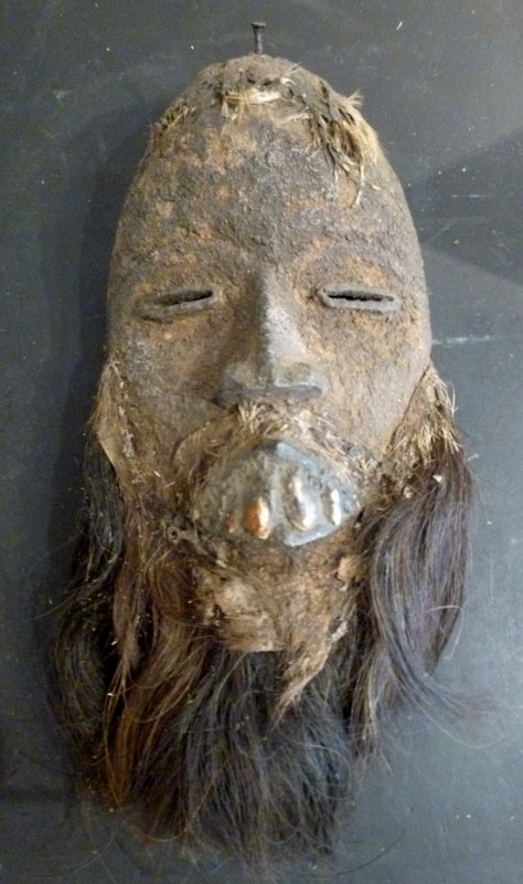 Dan Dance Mask With Sacrificial Patina-photo-1