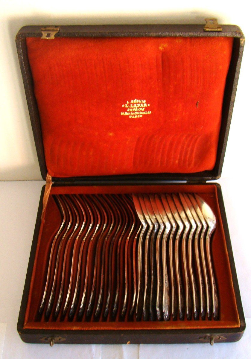 Georges Fouquet Lapar Silver Cutlery Set 1380 G: 12 Forks, 12 Spoons, With A Box