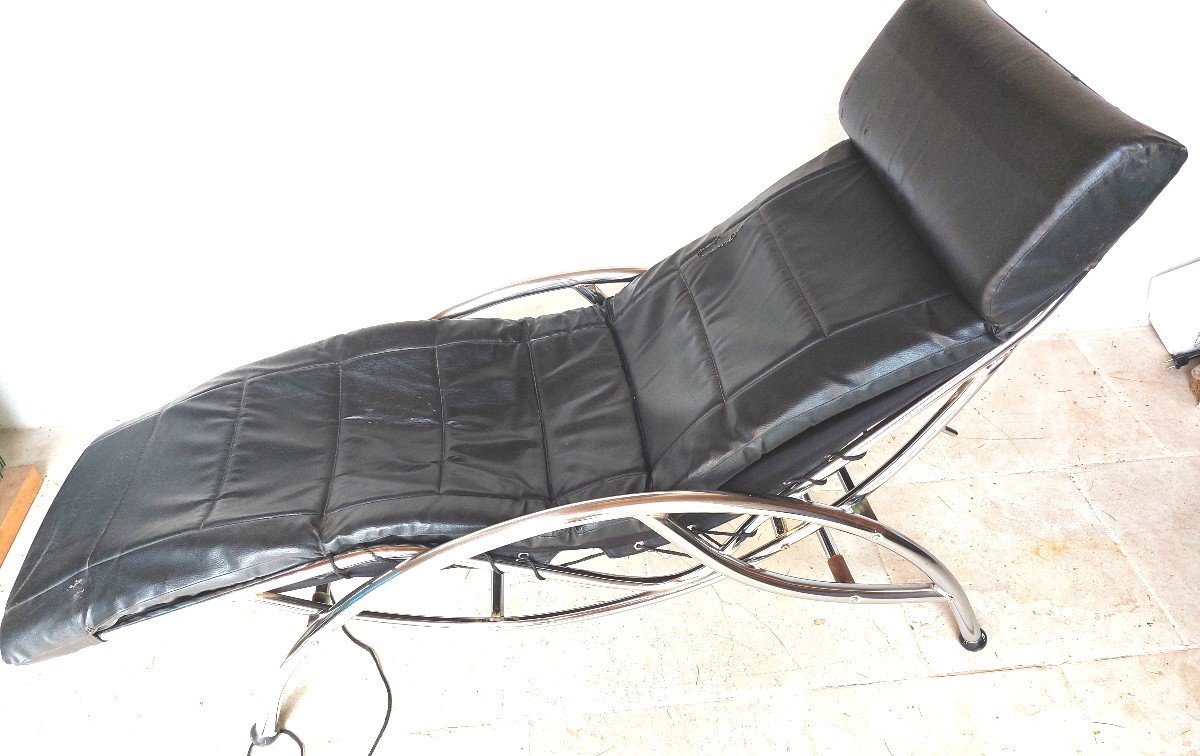 Vintage Lounge Chair