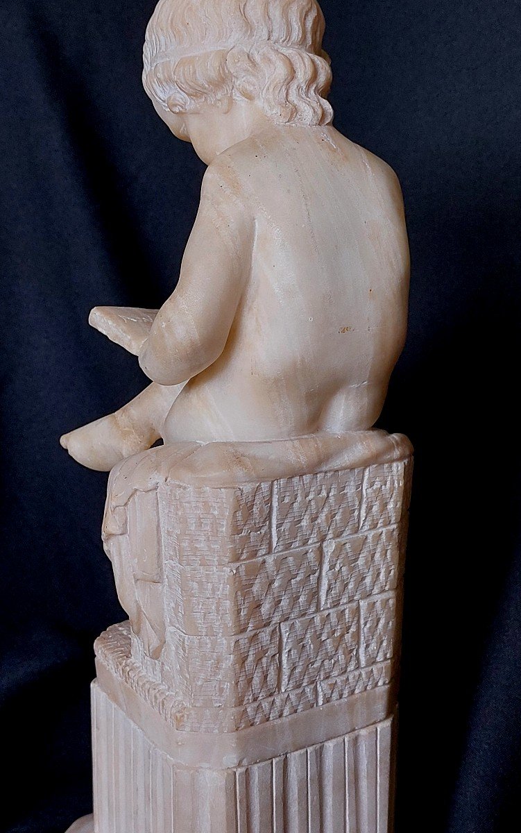 Statue. Child Reading In Alabaster.-photo-3