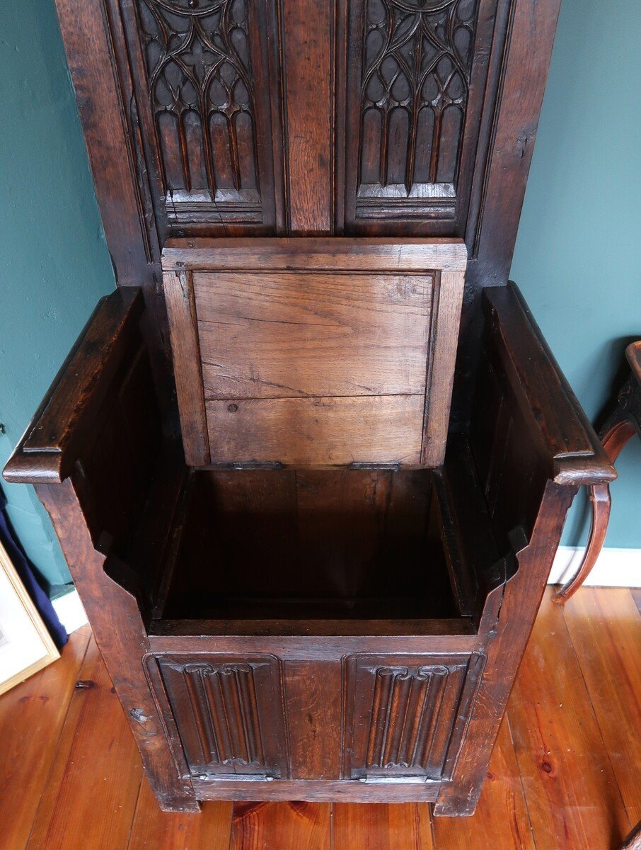 Cathedra Or Gothic Armchair In Oak-photo-1