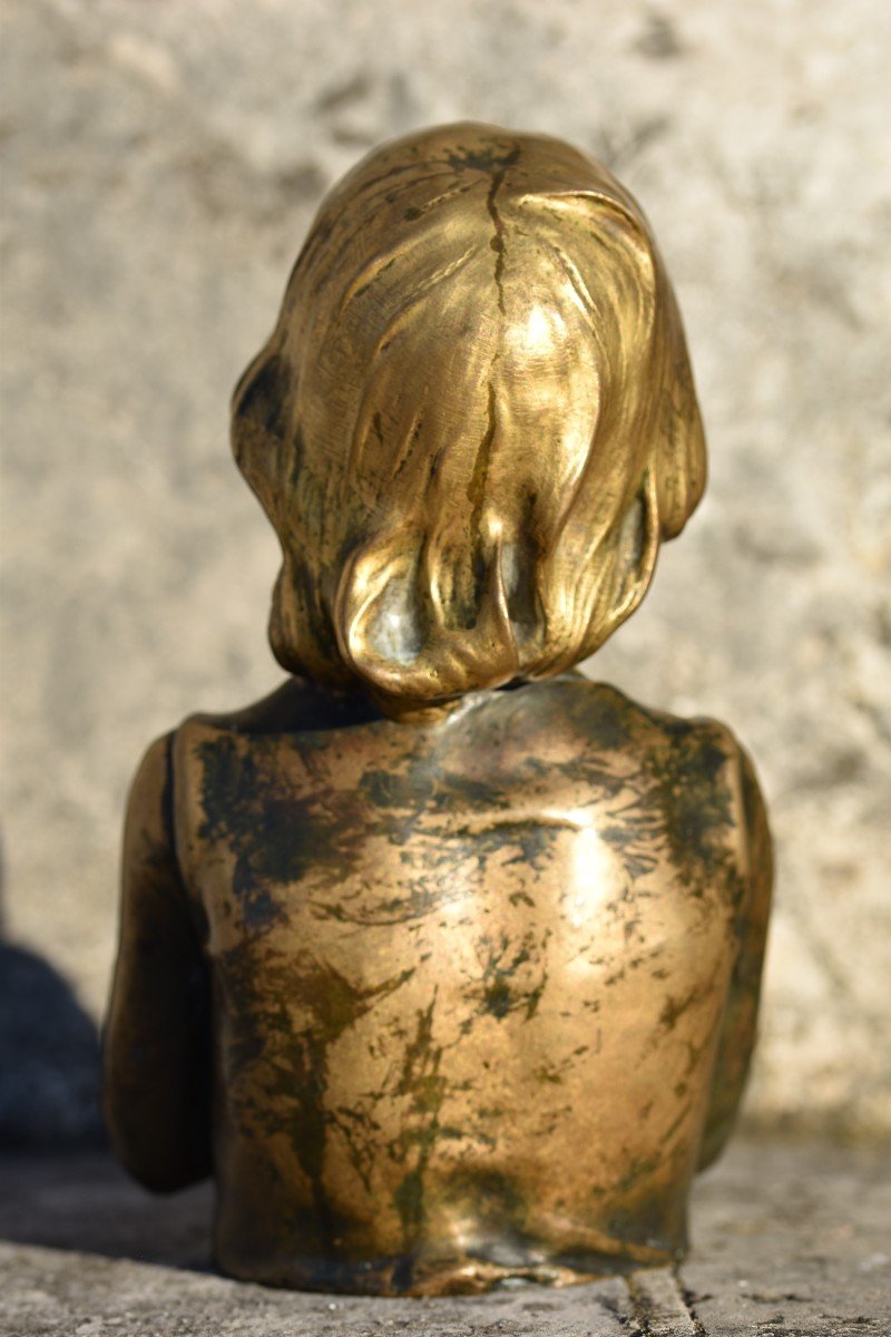 Girl Praying (circa 1900)-photo-1