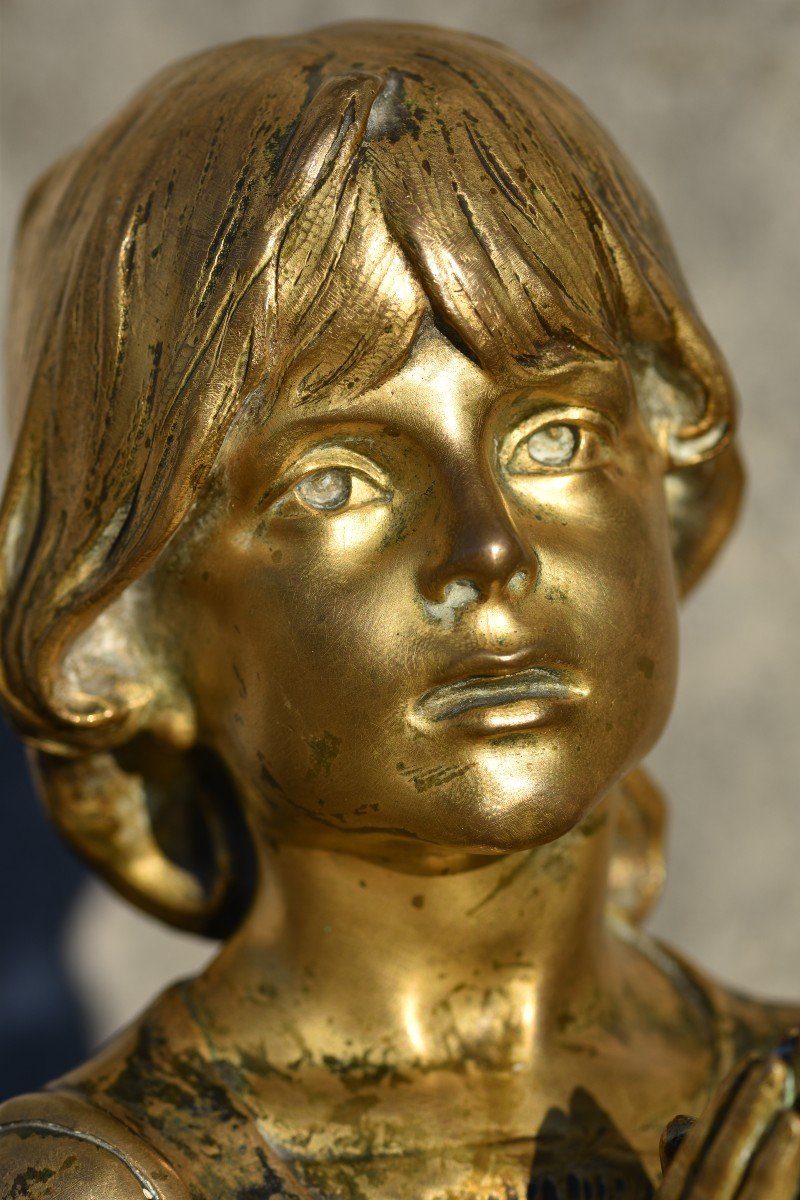 Girl Praying (circa 1900)-photo-3