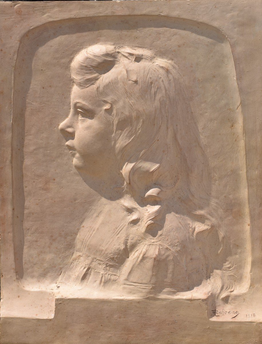 Léon Dufrêne, Bas-relief Of A Young Girl (1913)