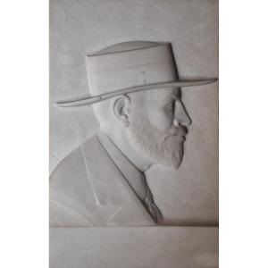  Charles Bouget, Portrait d’homme barbu portant un chapeau (1926)