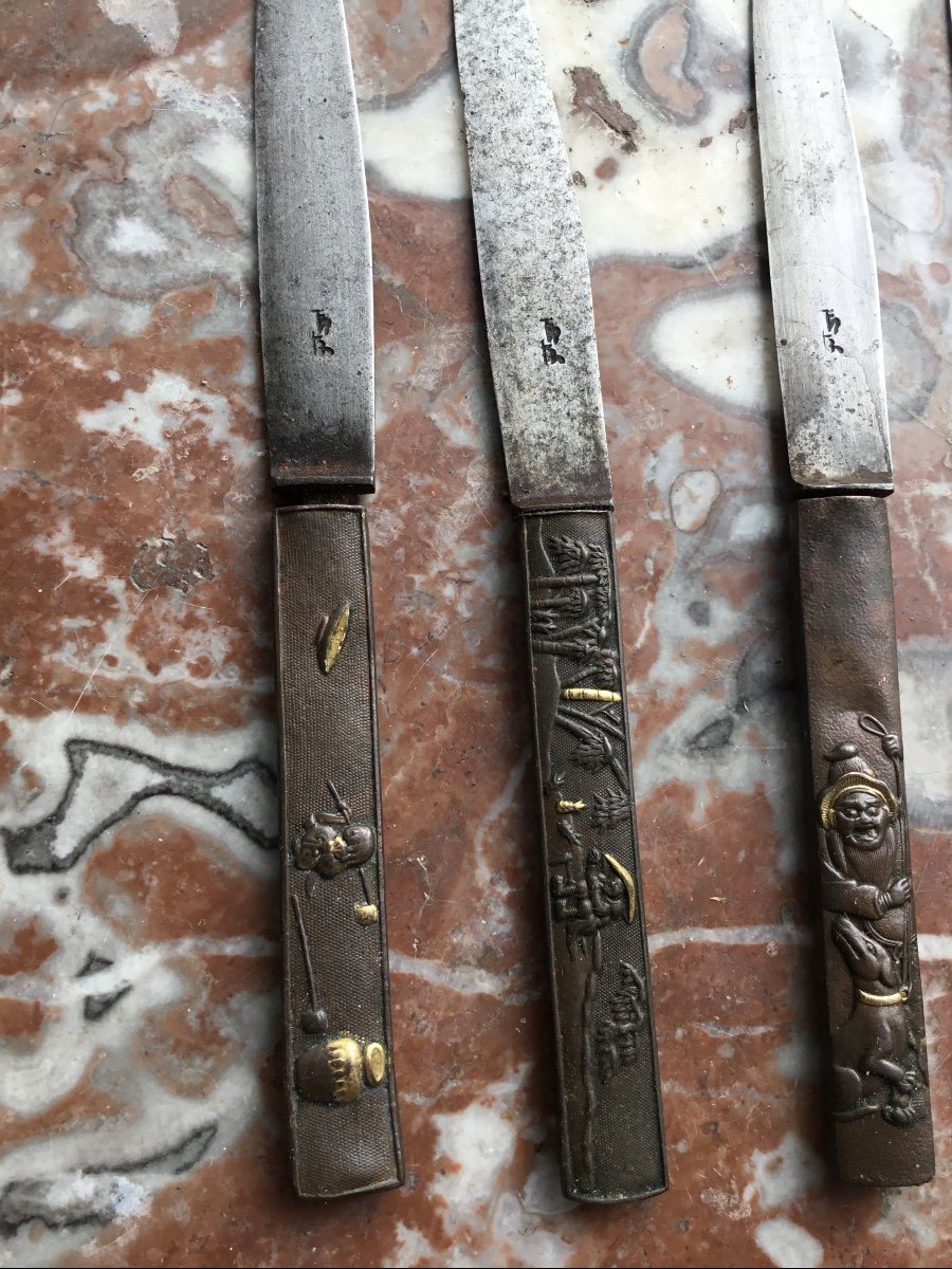 Japan XIXth Century. Kazuka Five Shibuichi Knives-photo-1