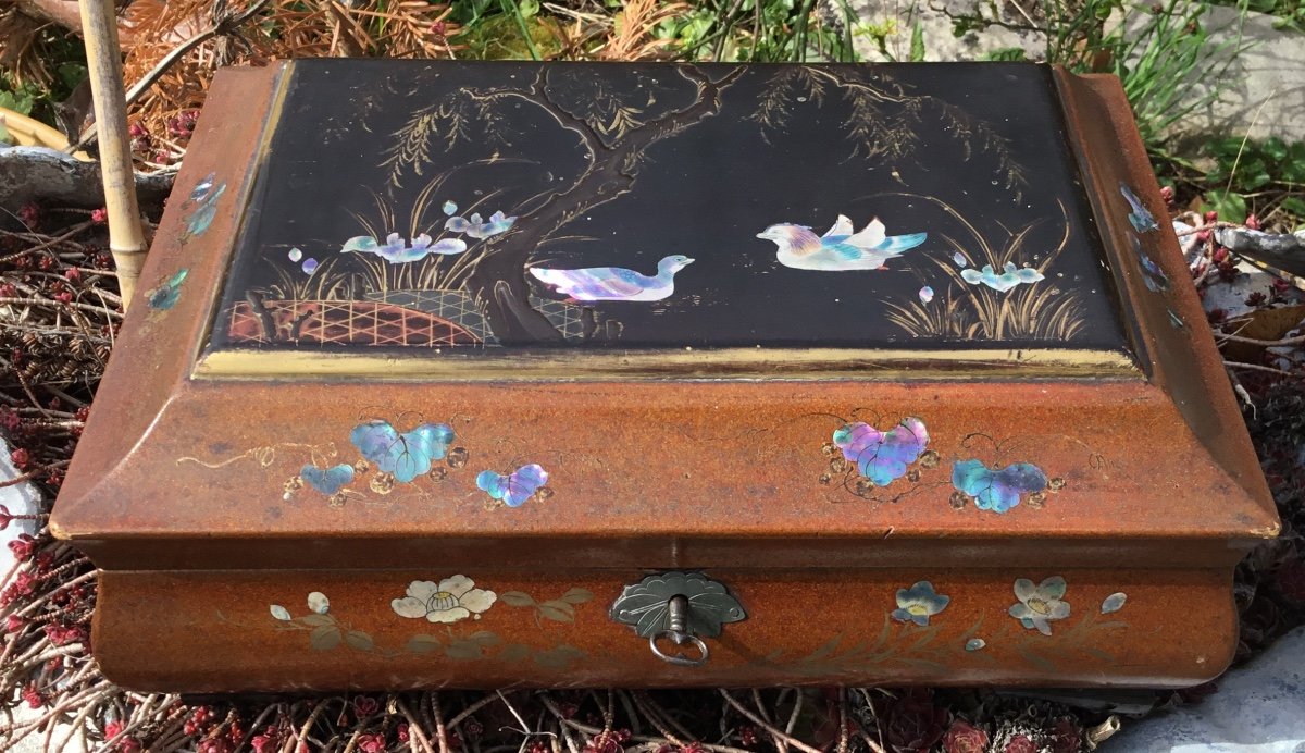 Japanese Sewing Box In Lacquered Wood,