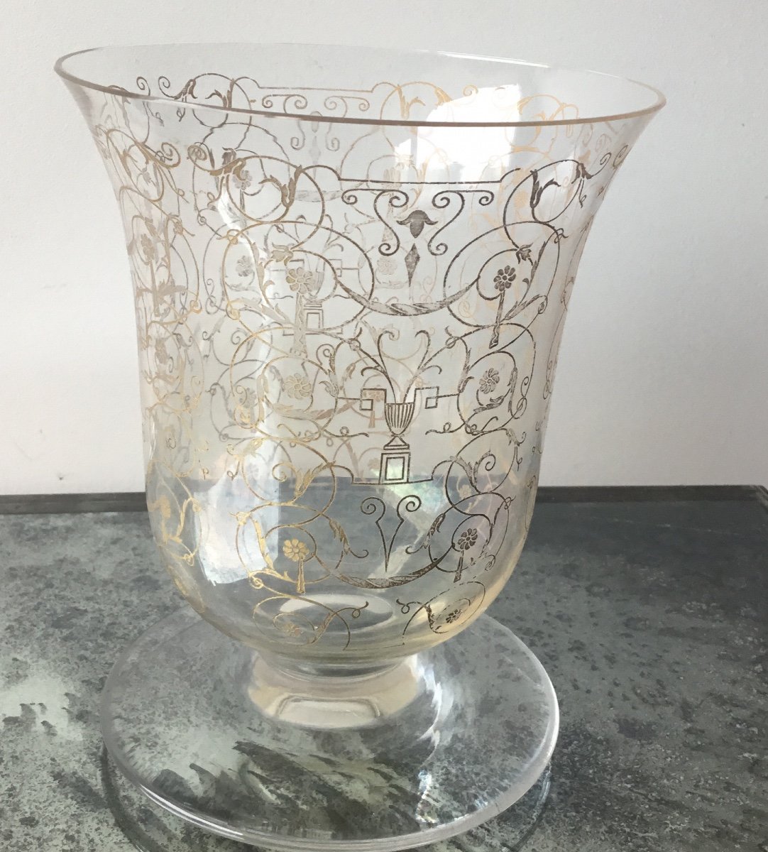 Vase In Engraved Crystal And Baccarat Gilding-photo-2