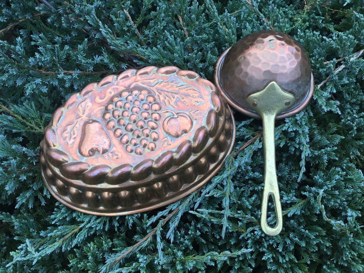 The Two Small Decorative Coppers-photo-1